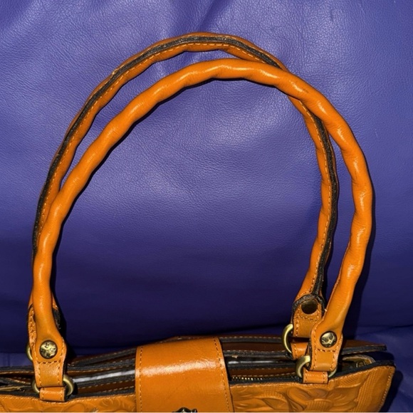 Patricia Nash Rosina Handbag,  Sun Yellow Color, Tooled Leather, EUC - Picture 11 of 11